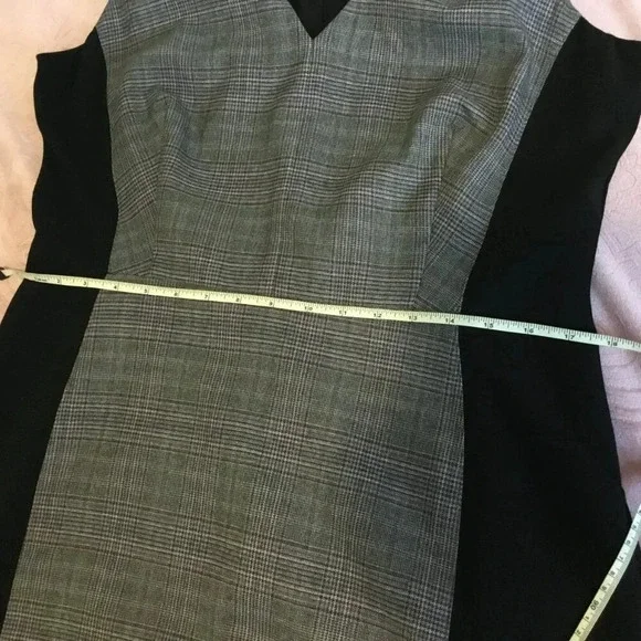 White House Black Market Bodycon dress back gray purble chic Sz 14 - Picture 8 of 10